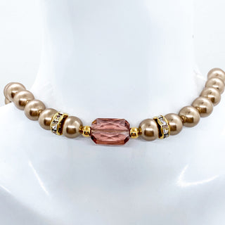Collier Perles de Cristal L’Imperial Rose Gold : collier choker ou ras de cou, perles de cristal Swarovski, perle centrale taille émeraude